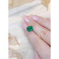 3.64 Ct. Emerald from Zambia Life Style