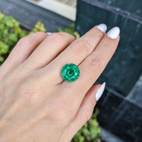 7.06 Ct. Emerald from Zambia Life Style