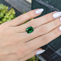 4.27 Ct. Emerald from Zambia Life Style
