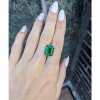 6.30 Ct. Emerald from Zambia Life Style