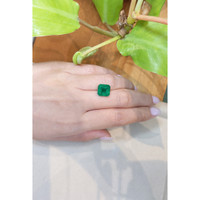 5.33 Ct. Emerald from Zambia Life Style
