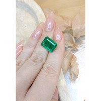 10.96 Ct. Emerald from Zambia Life Style