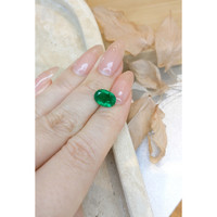 2.78 Ct. Emerald from Zambia Life Style