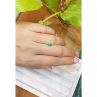 0.32 Ct. Emerald from Afghanistan Life Style