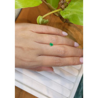 0.33 Ct. Emerald from Afghanistan Life Style