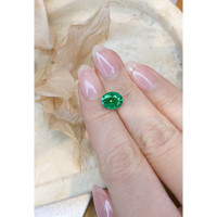 2.26 Ct. Emerald from Zambia Life Style