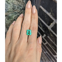 3.42 Ct. Emerald from Colombia Life Style