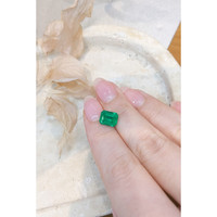 2.53 Ct. Emerald from Afghanistan Life Style