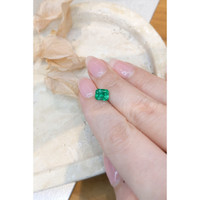 1.60 Ct. Emerald from Afghanistan Life Style