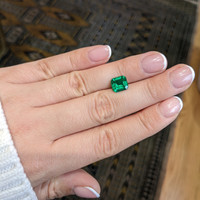 2.02 Ct. Emerald from Colombia Life Style