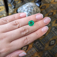 4.46 Ct. Emerald from Colombia Life Style
