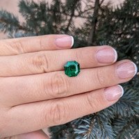 3.77 Ct. Emerald from Colombia Life Style