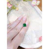 3.23 Ct. Emerald from Zambia Life Style