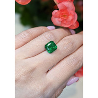 3.91 Ct. Emerald from Zambia Life Style