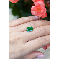 3.71 Ct. Emerald from Zambia Life Style
