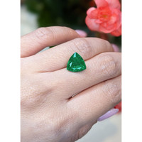4.27 Ct. Emerald from Zambia Life Style