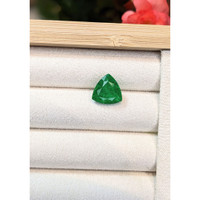 4.27 Ct. Emerald from Zambia Life Style