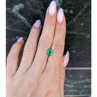 1.28 Ct. Emerald from Zambia Life Style