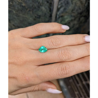1.55 Ct. Emerald from Colombia Life Style