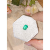 3.55 Ct. Cabochon Emerald from Russia Life Style