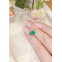 3.55 Ct. Cabochon Emerald from Russia Life Style