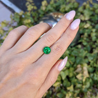 2.50 Ct. Emerald from Afghanistan Life Style