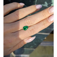 1.18 Ct. Emerald from Afghanistan Life Style