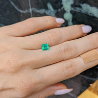 0.81 Ct. Emerald from Afghanistan Life Style
