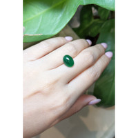 4.31 Ct. Cabochon Emerald from Zambia Life Style