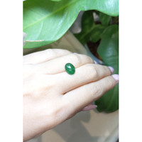 3.32 Ct. Cabochon Emerald from Zambia Life Style