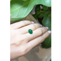 2.81 Ct. Cabochon Emerald from Zambia Life Style