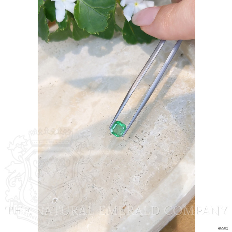 0.91 Ct. Emerald from Zambia