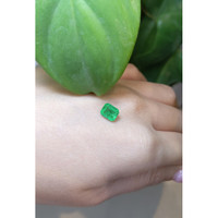1.47 Ct. Emerald from Afghanistan Life Style