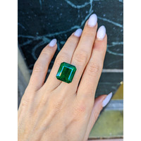 13.08 Ct. Emerald from Zambia Life Style