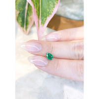 0.67 Ct. Emerald from Zambia Life Style