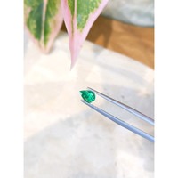 0.66 Ct. Emerald from Zambia Life Style