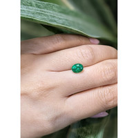 1.35 Ct. Emerald from Zambia Life Style