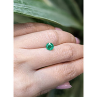 1.11 Ct. Emerald from Zambia Life Style