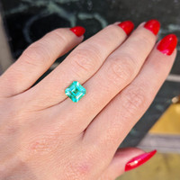 1.48 Ct. Emerald from Colombia Life Style