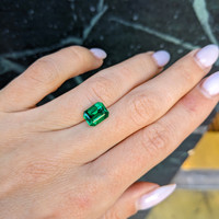 2.49 Ct. Emerald from Zambia Life Style