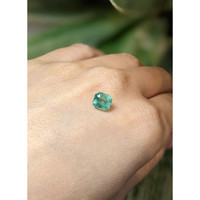 1.21 Ct. Emerald from Colombia Life Style