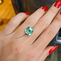 3.29 Ct. Emerald from Colombia Life Style