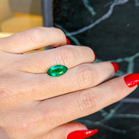 2.04 Ct. Emerald from Zambia Life Style