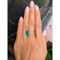 4.29 Ct. Emerald from Zambia Life Style
