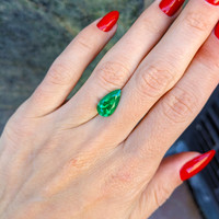 2.47 Ct. Emerald from Ethiopia Life Style