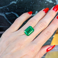9.44 Ct. Emerald from Zambia Life Style