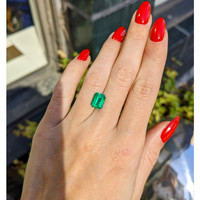 2.21 Ct. Emerald from Zambia Life Style