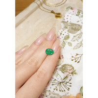 2.14 Ct. Emerald from Brazil Life Style