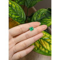 1.95 Ct. Emerald from Colombia Life Style