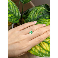 1.02 Ct. Emerald from Ethiopia Life Style